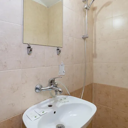 Cabană елата *